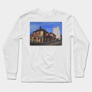 Pub In Hull With Flour Mill Behind Long Sleeve T-Shirt